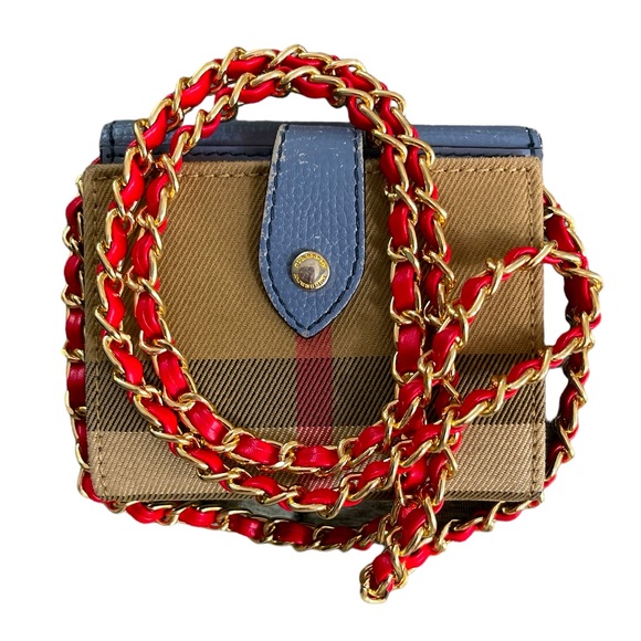 Burberry Small Snap Wallet With Red and Gold Crossbody Chain and Red Insert - Picture 13 of 16